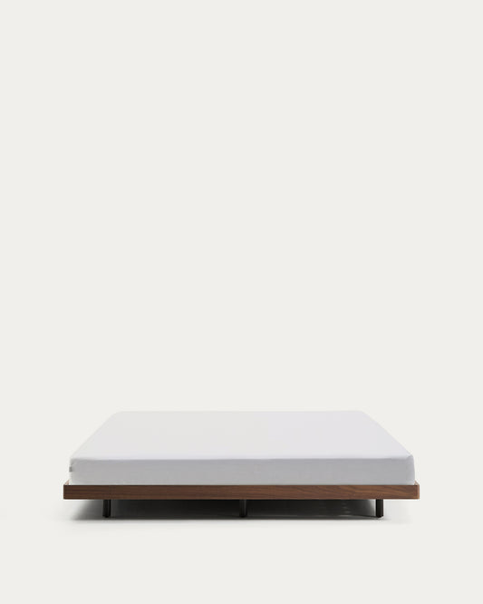 Base Norlen en placage de noyer avec finition foncée pour matelas de 160 x 200 cm FSC Mix Credit