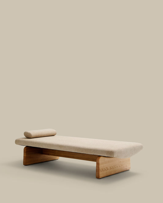 Méridienne Topaz en tissu chenille beige et bois de frêne finition naturelle 200 cm FSC 100%