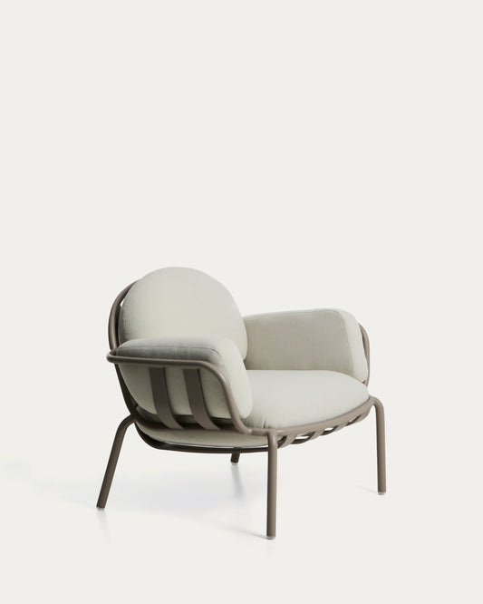 Fauteuil d’extérieur Joncols en aluminium avec finition peinte taupe et coussins beiges