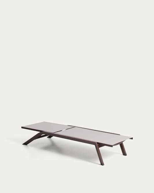 Bain de soleil empilable Capraia en aluminium marron et textilène marron clair