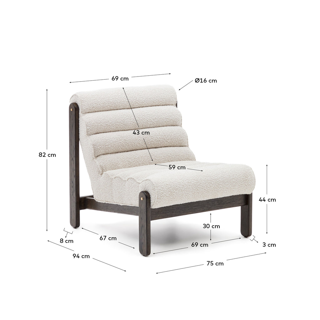 Fauteuil Magira à bouclette blanc et en bois de chêne avec finition foncée