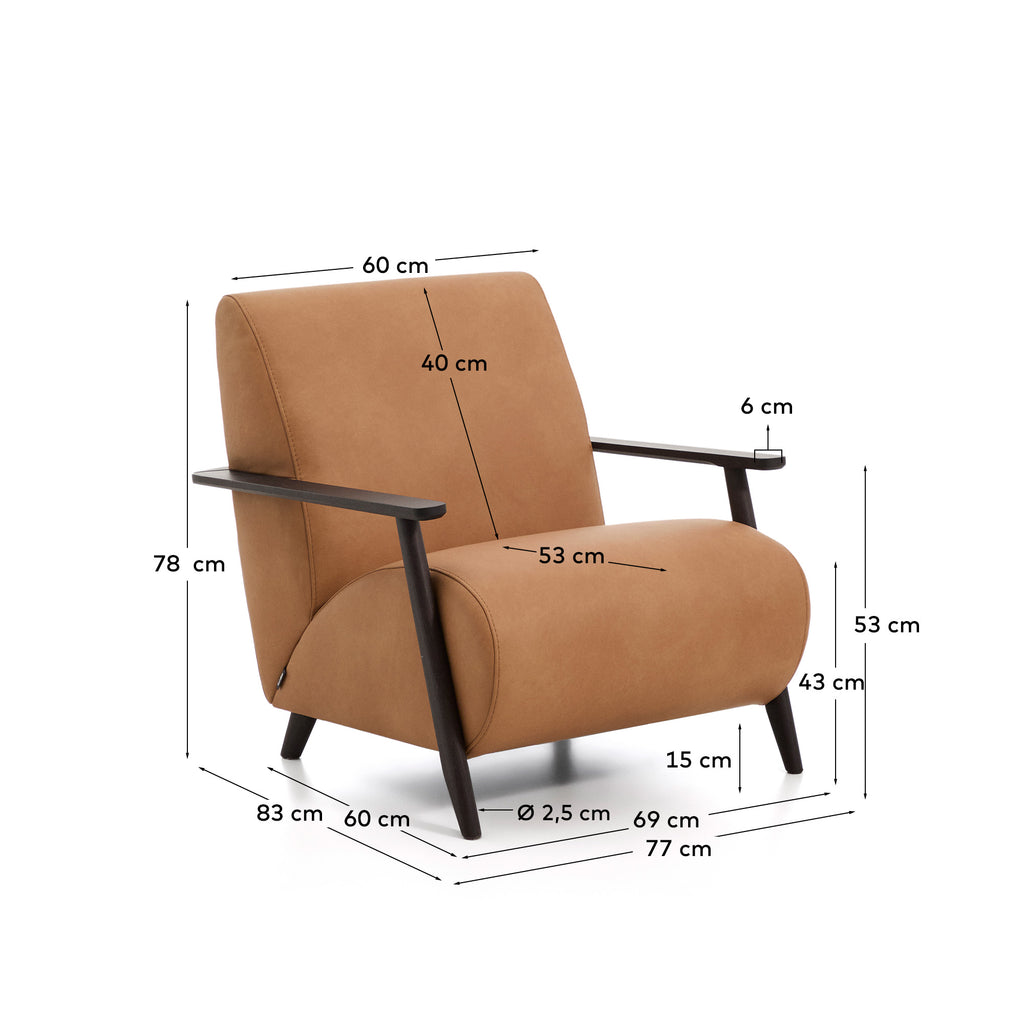 Fauteuil Meghan en cuir marron et bois de frêne avec finition ton wengé FSC Mix Credit