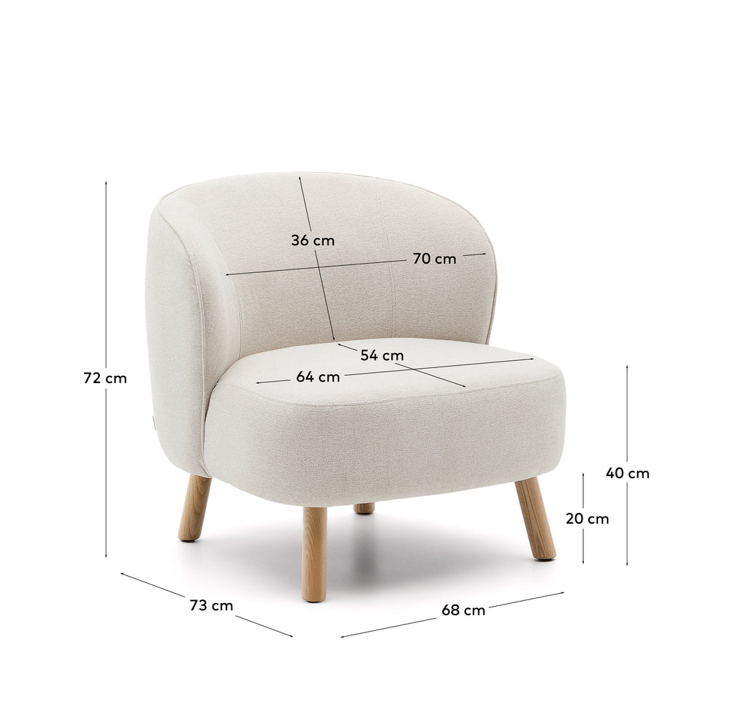 Fauteuil Ulit en tissu chenille beige et pieds en bois de hêtre finition naturelle