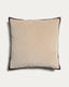 Housse de coussin Niroi 100 % coton velours beige avec détail ruban 60 x 60 cm