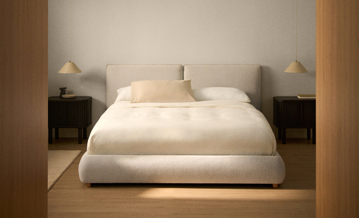 Lit Elerio en chenille écrue pour matelas de 160 x 200 cm